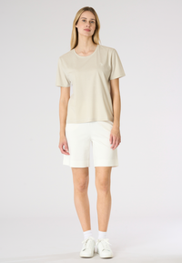 T-shirt in cotone con inserto a contrasto sul retro
