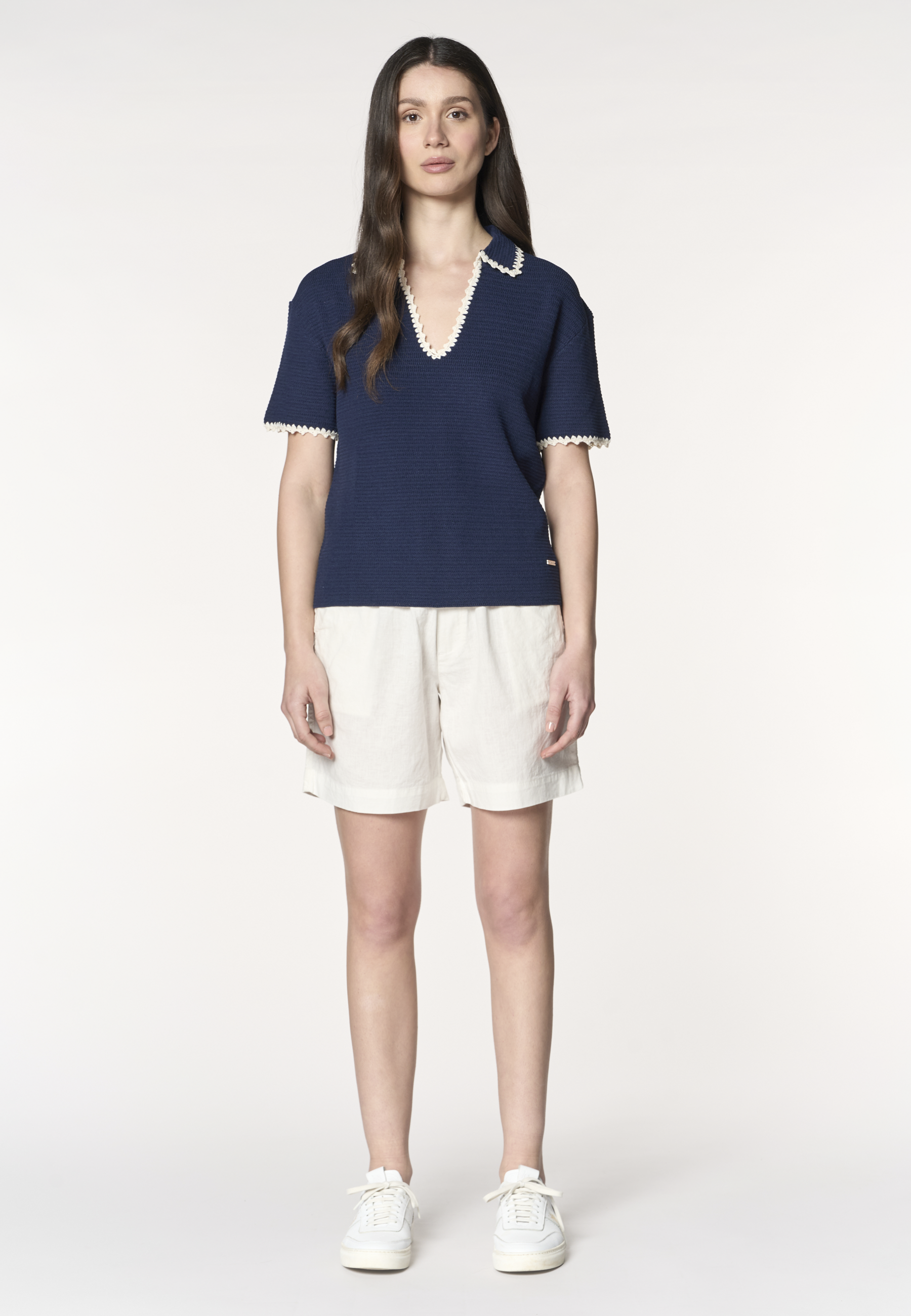 Shorts da donna in misto cotone e lino con vita elasticizzata e coulisse