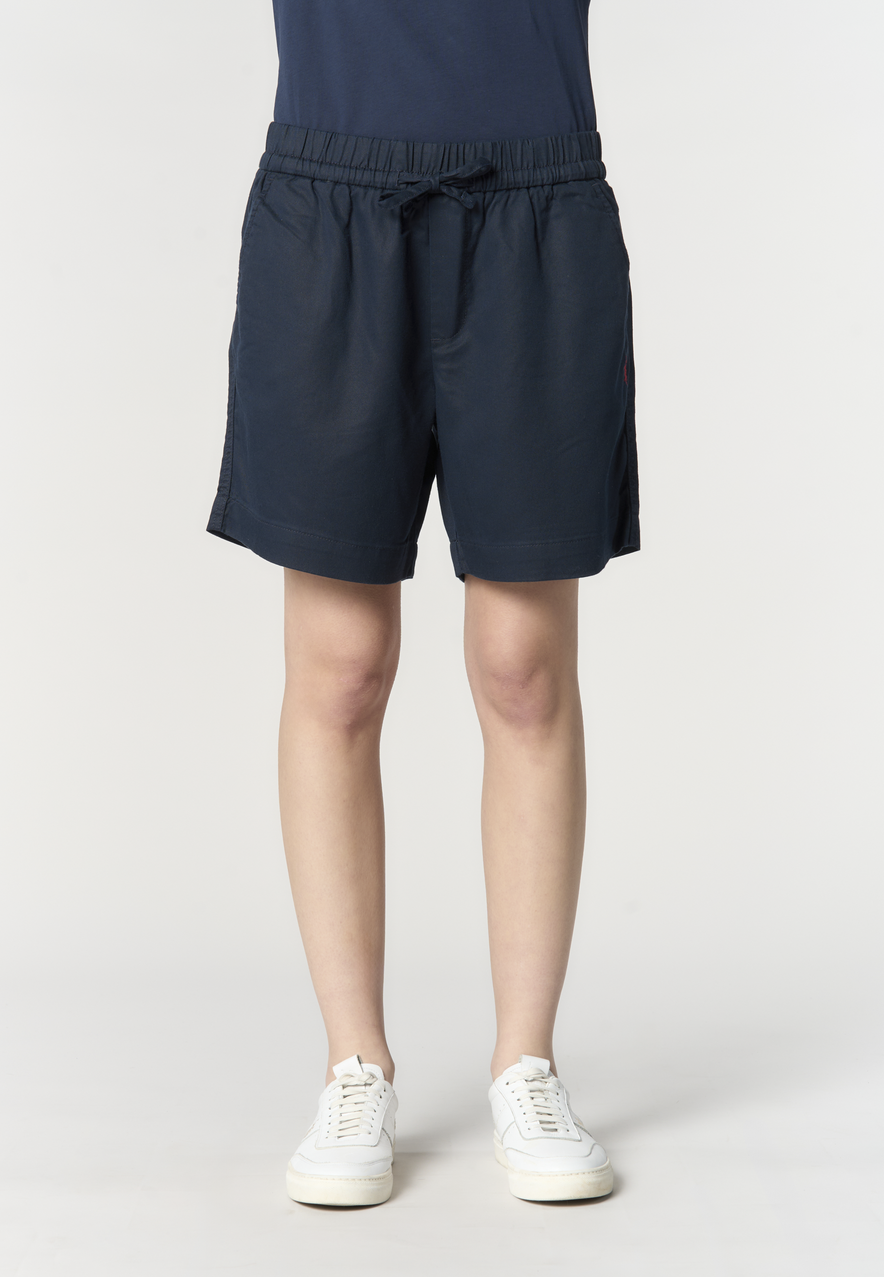 Pantalone corto in lyocell da donna con vita elasticizzata e coulisse