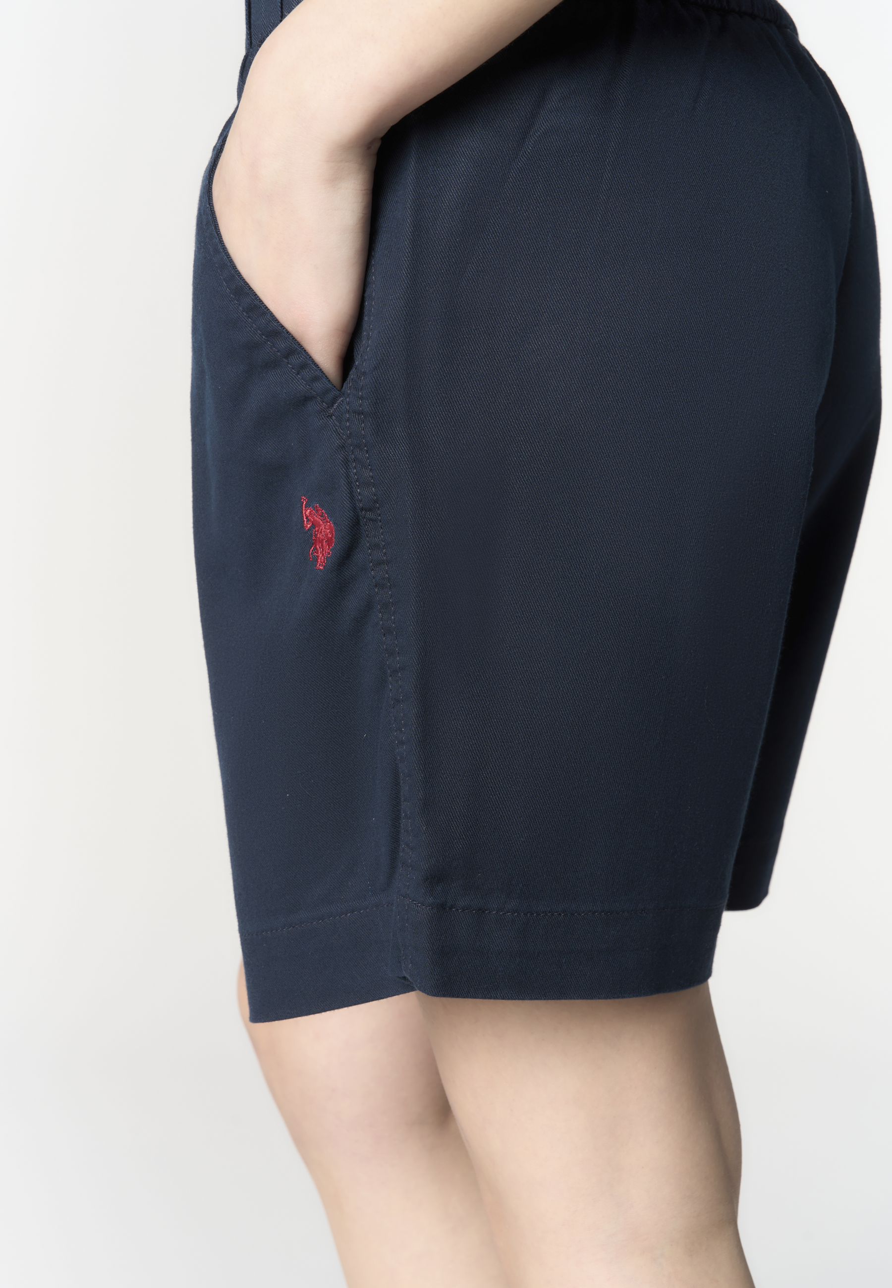 Pantalone corto in lyocell da donna con vita elasticizzata e coulisse