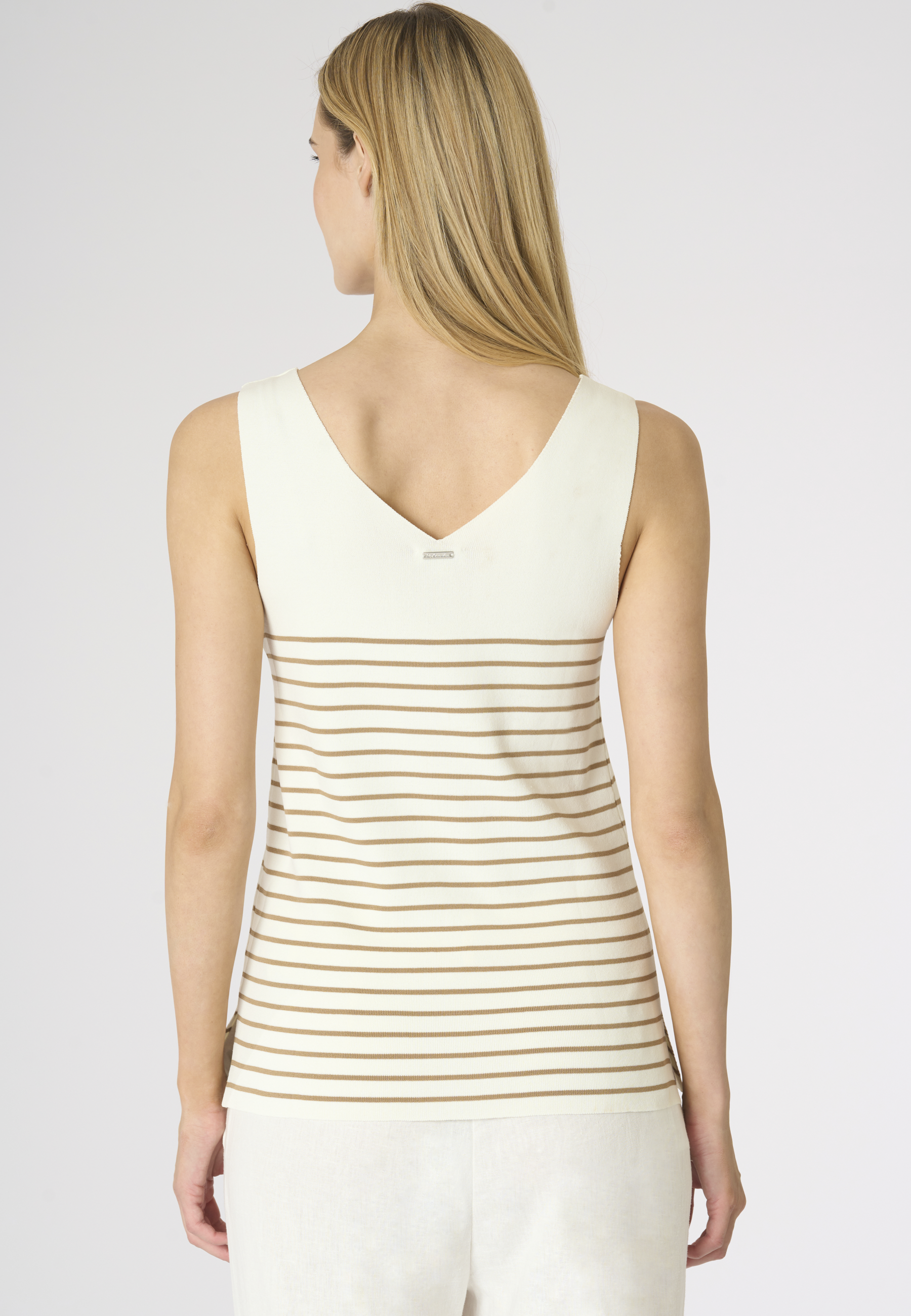 Top da donna in maglia a righe con scollo a V