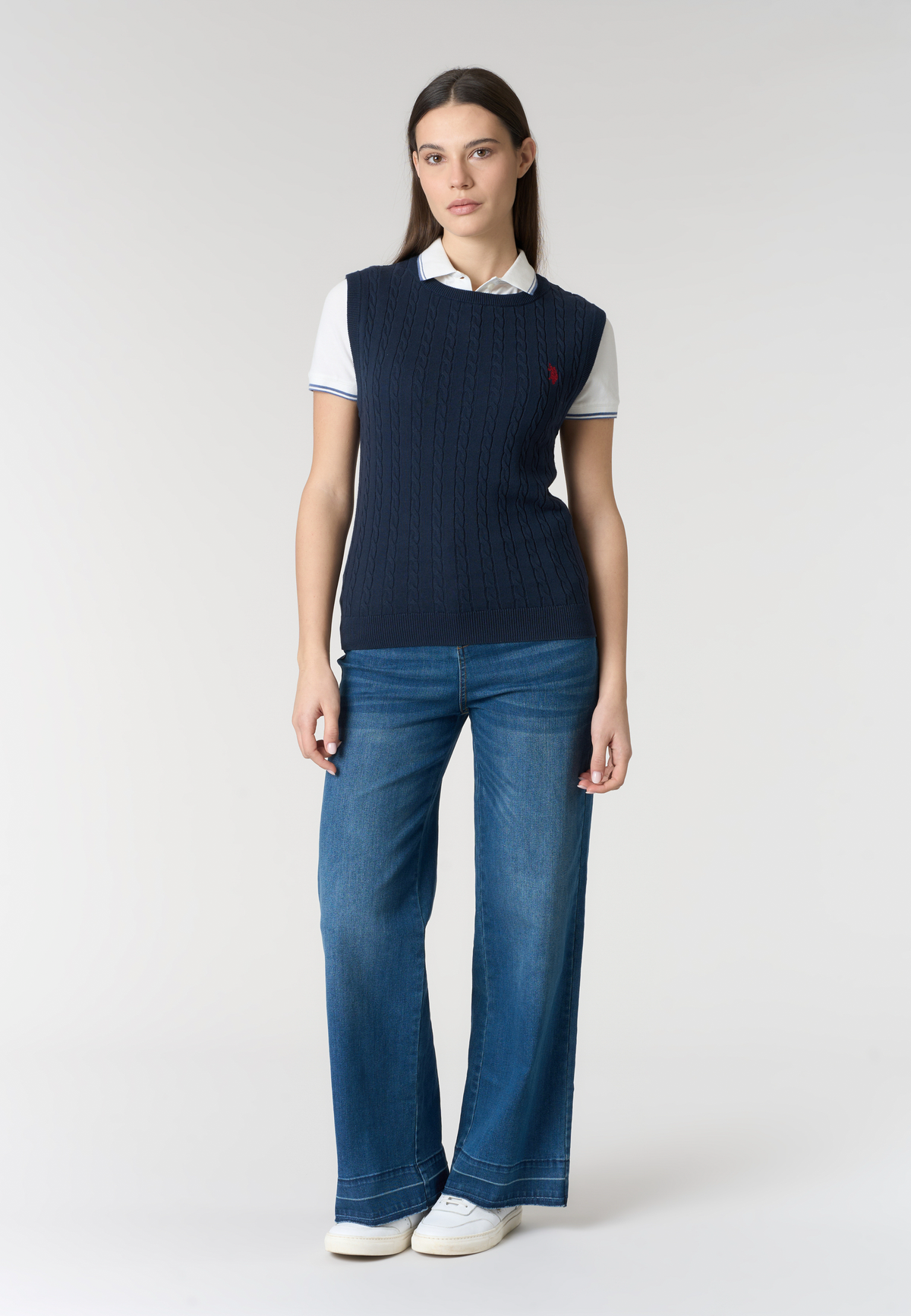 Gilet da donna in maglia di cotone con lavorazione a treccia