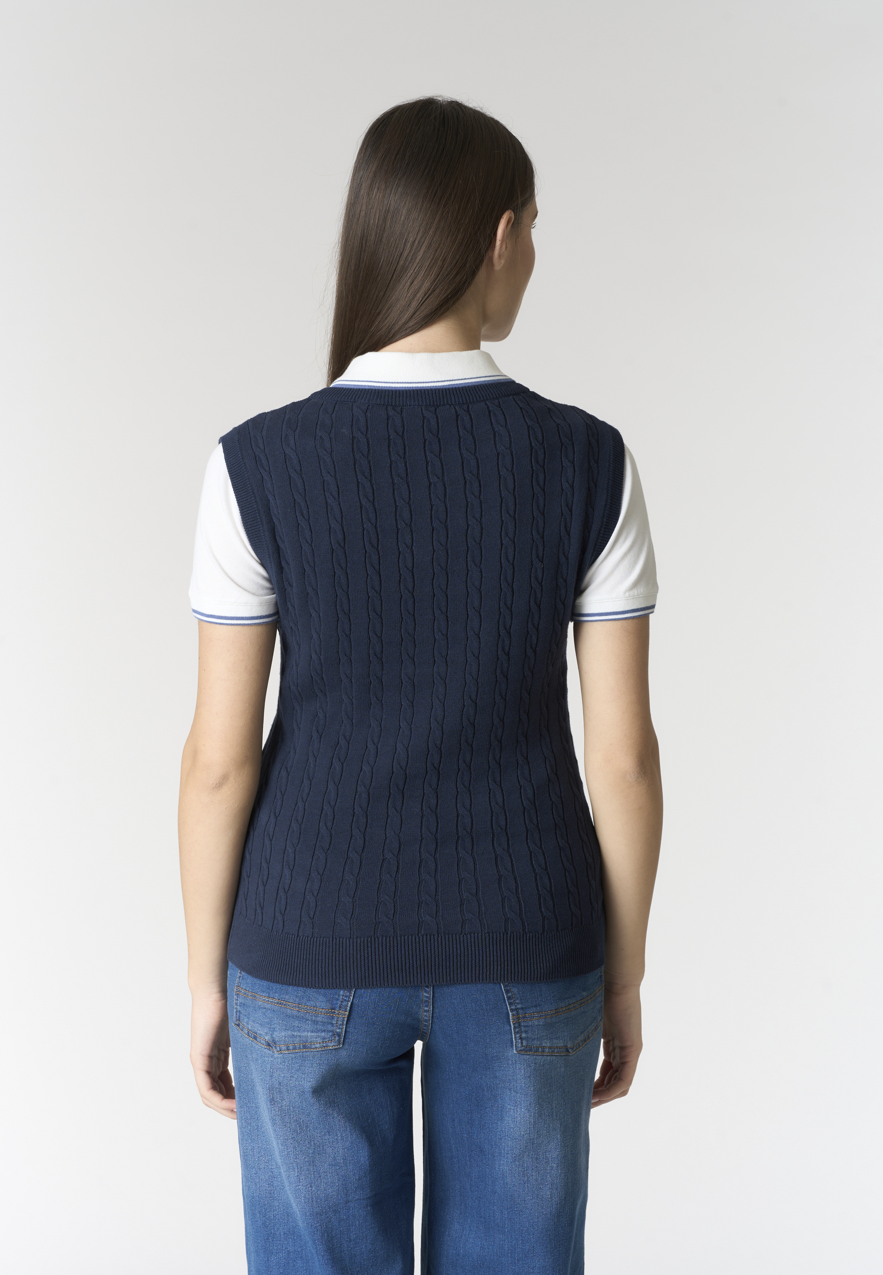 Gilet da donna in maglia di cotone con lavorazione a treccia