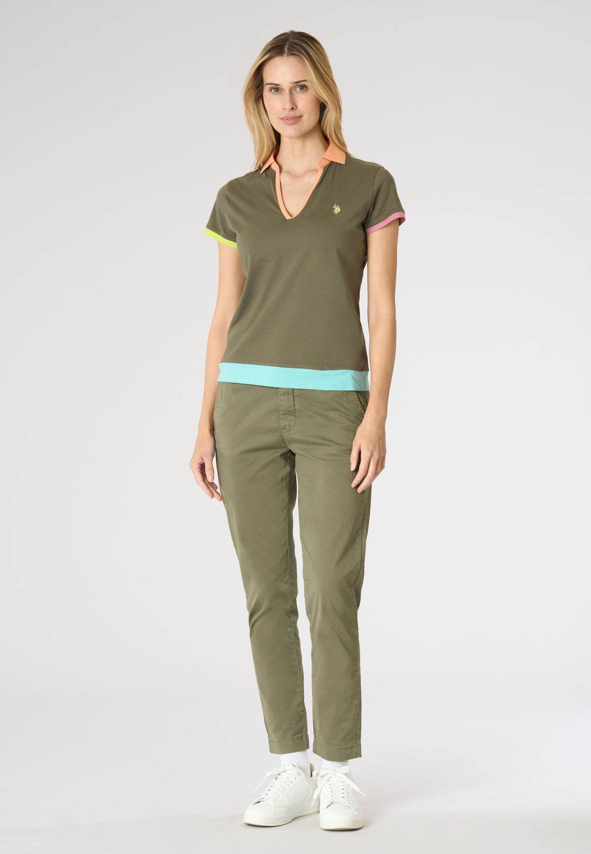 Polo shirt da donna con scollo a V in light jersey