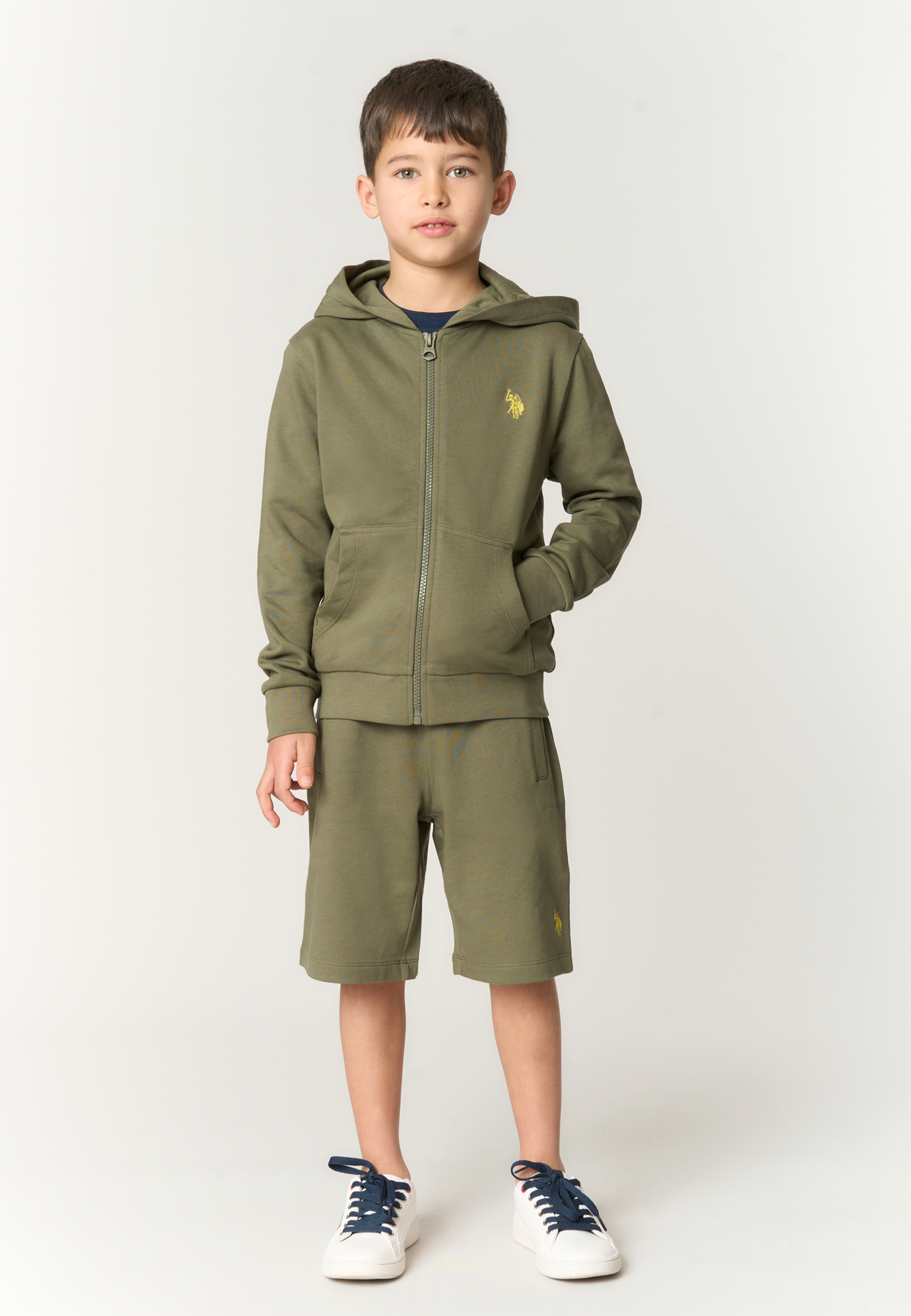 Pantalone corto sportivo da bambino con vita elasticizzata e tasche laterali