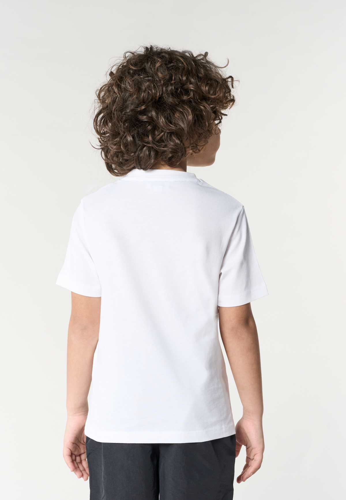 T-shirt in cotone da bambino con logo ricamato