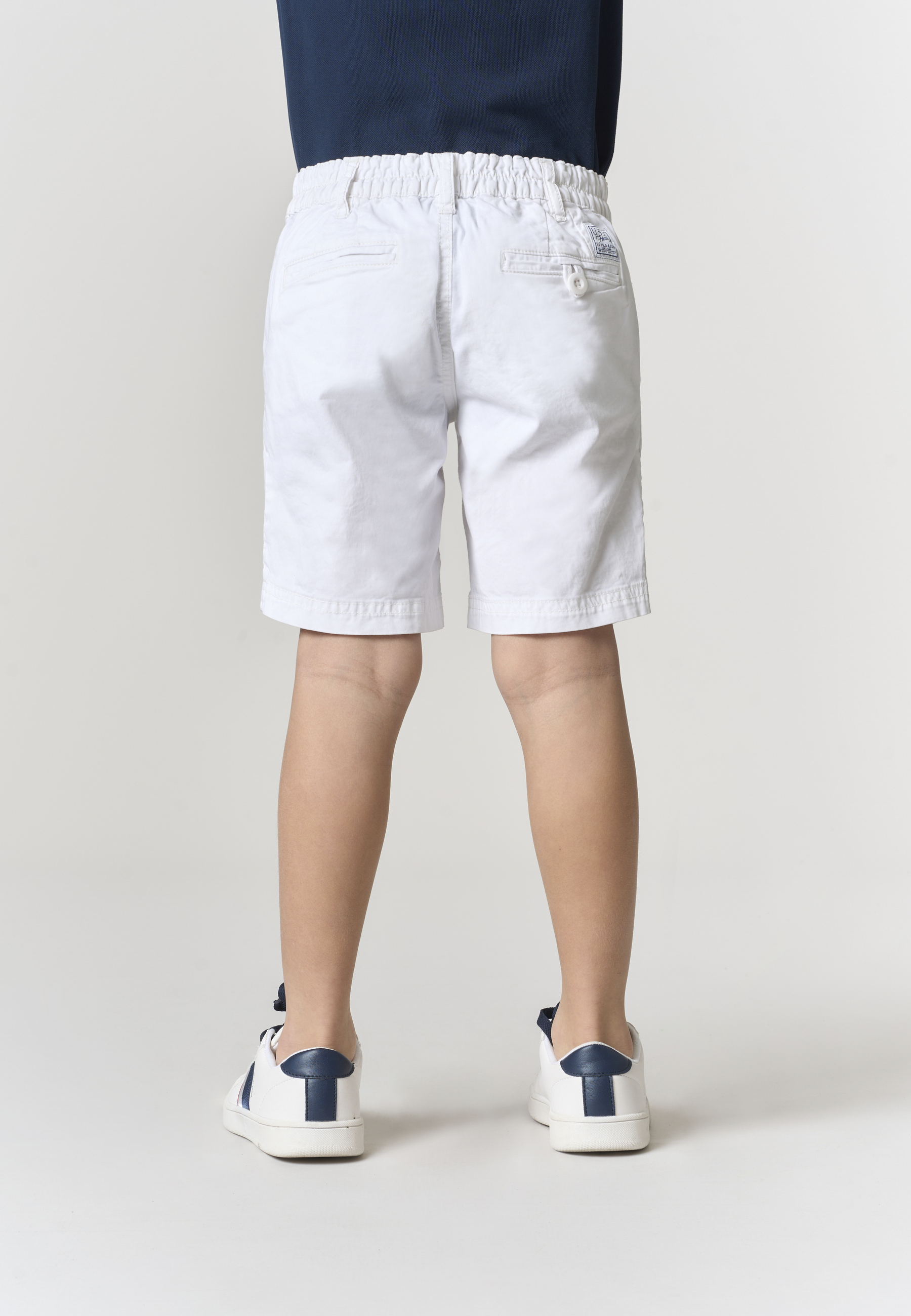 Pantalone corto chino in cotone da bambino con vita elasticizzata