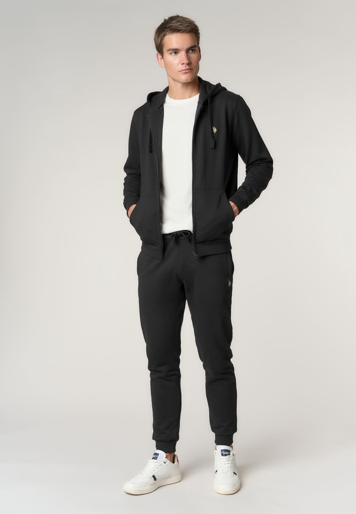 Pantalone sportivo da uomo con coulisse regolabile