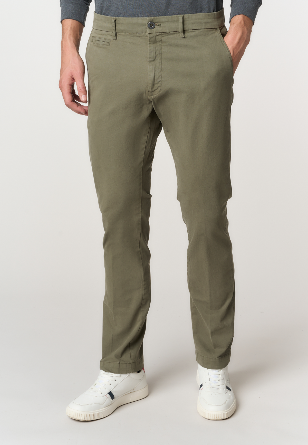 Pantaloni chino da uomo in cotone gabardine