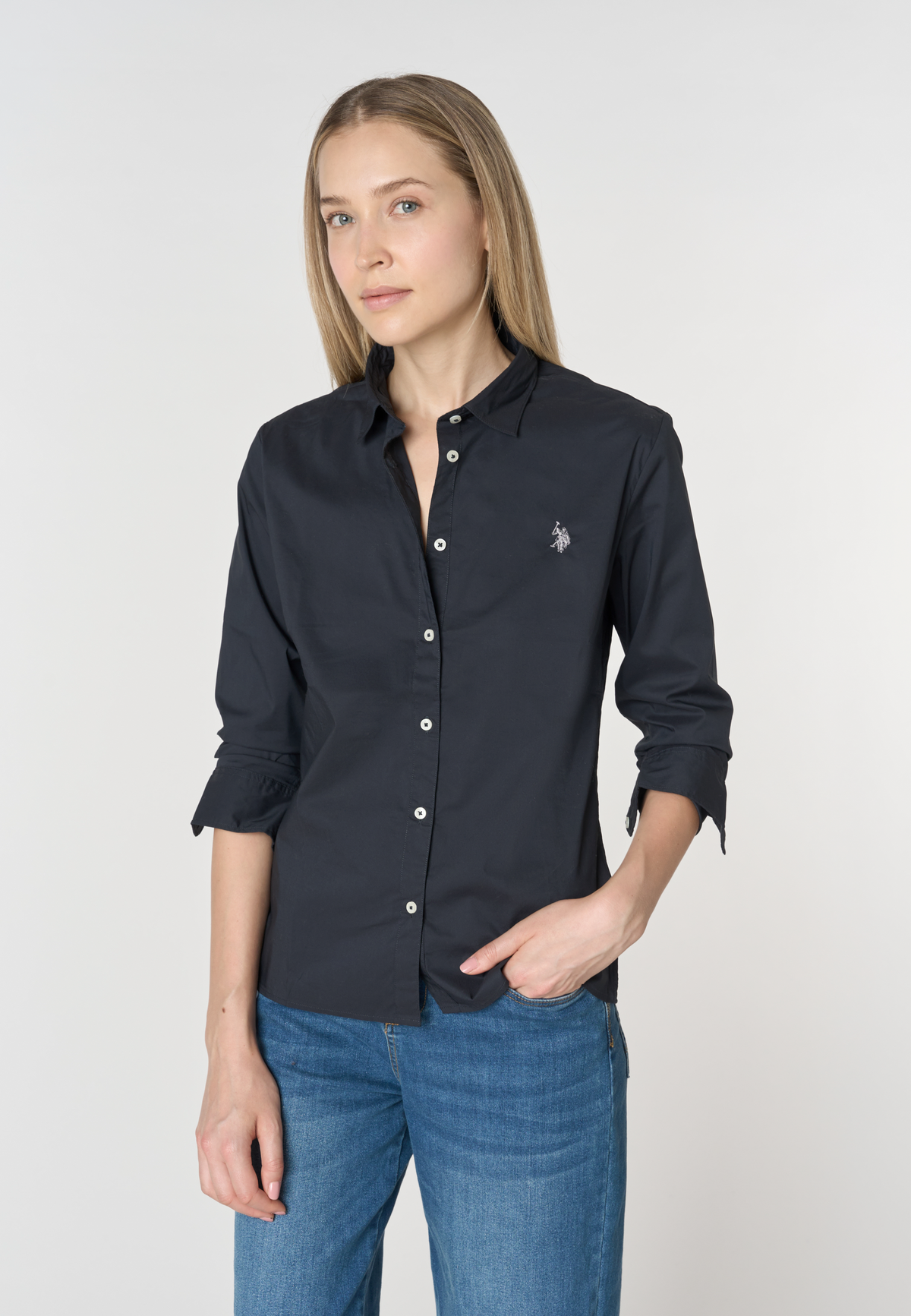 Camicia slim fit da donna con ricamo
