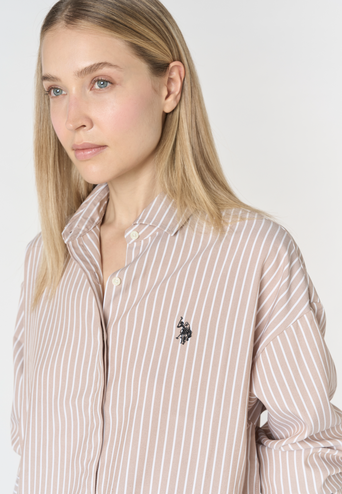 Camicia a righe verticali con vestibilità oversize