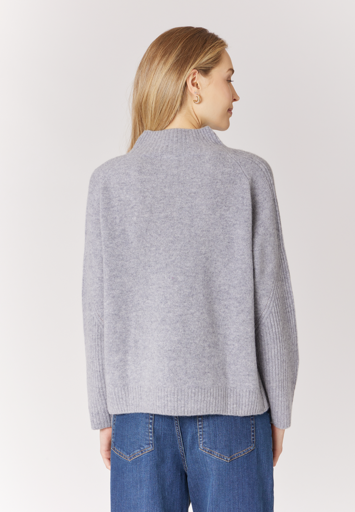 Maglia da donna a collo alto in misto lana e cashmere