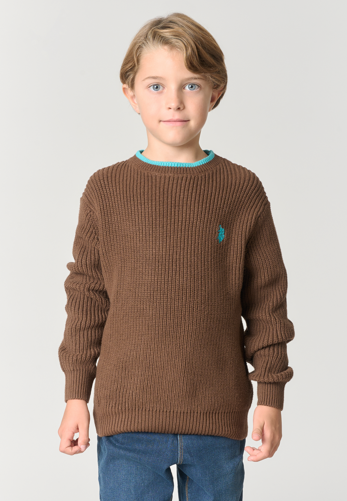 Maglia girocollo a costine con profilo a contrasto