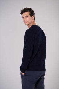 Maglia girocollo a treccia misto lana merino riciclata