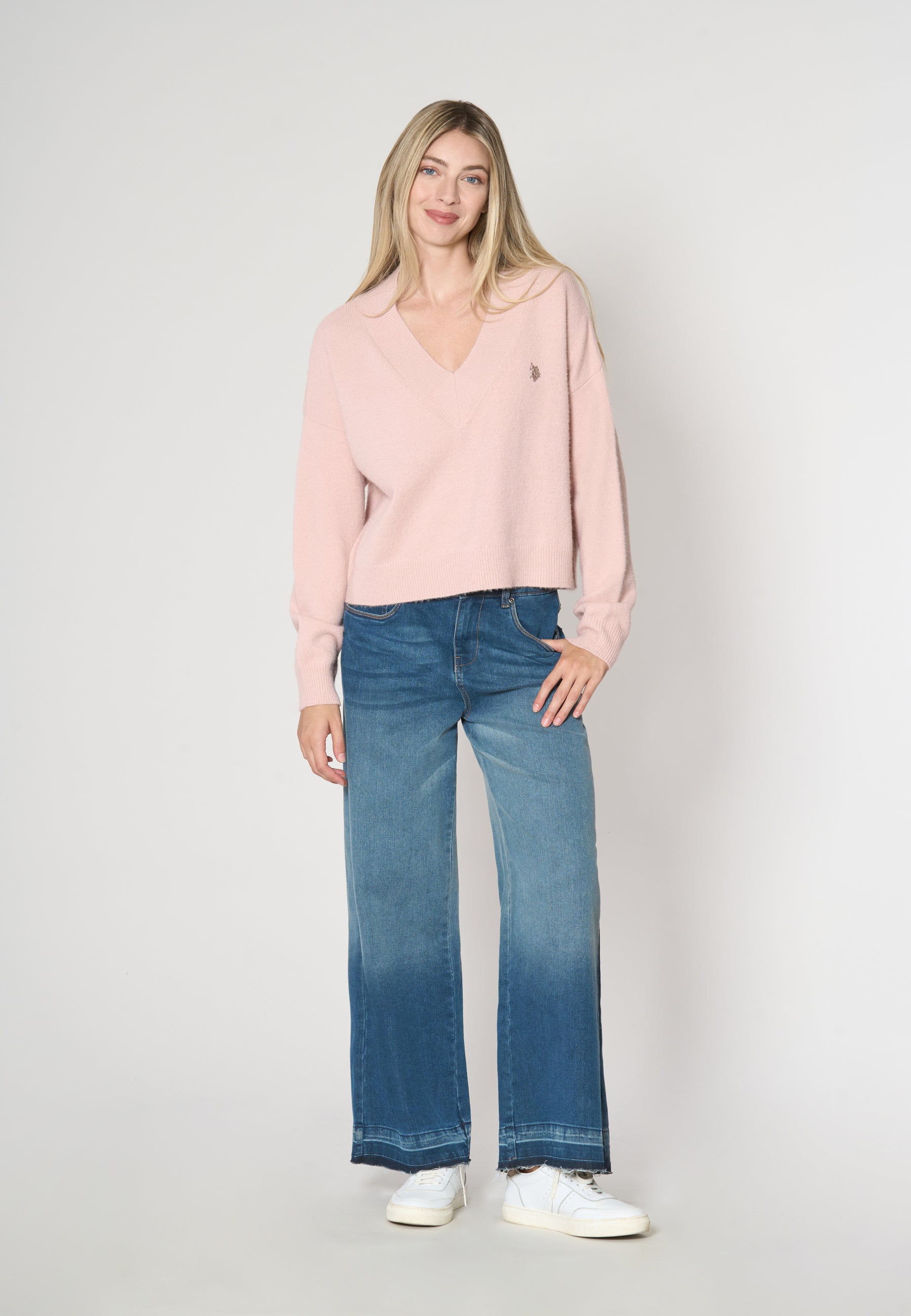 Maglia scollo a V over con logo