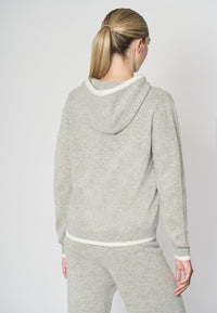Maglia con cappuccio misto lana merino riciclata