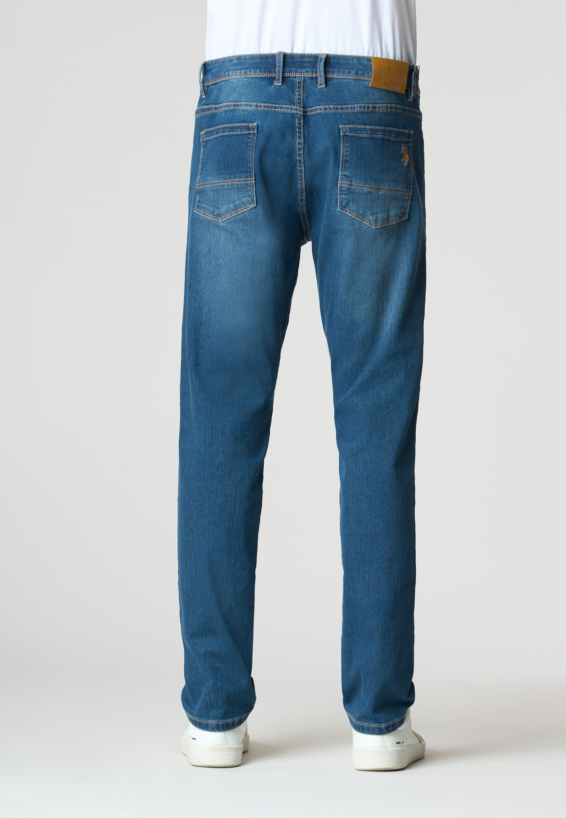 Pantalone denim da uomo cinque tasche regular fit