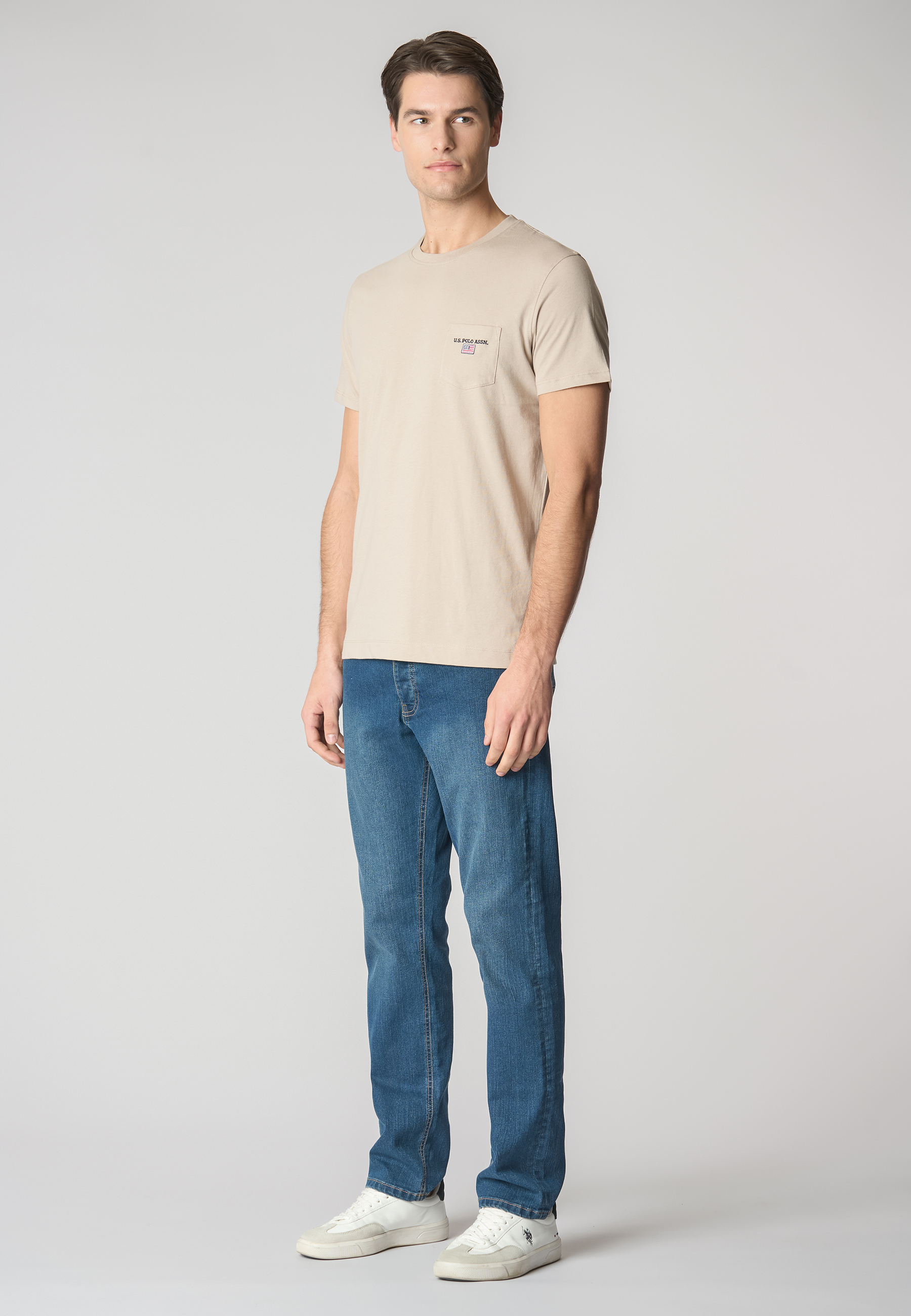 T-shirt a maniche corte in cotone con taschino sul petto