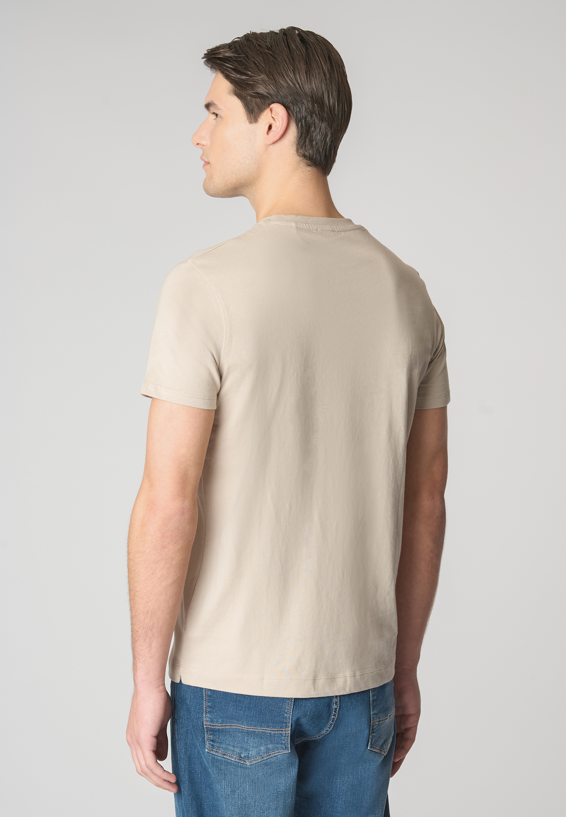 T-shirt a maniche corte in cotone con taschino sul petto