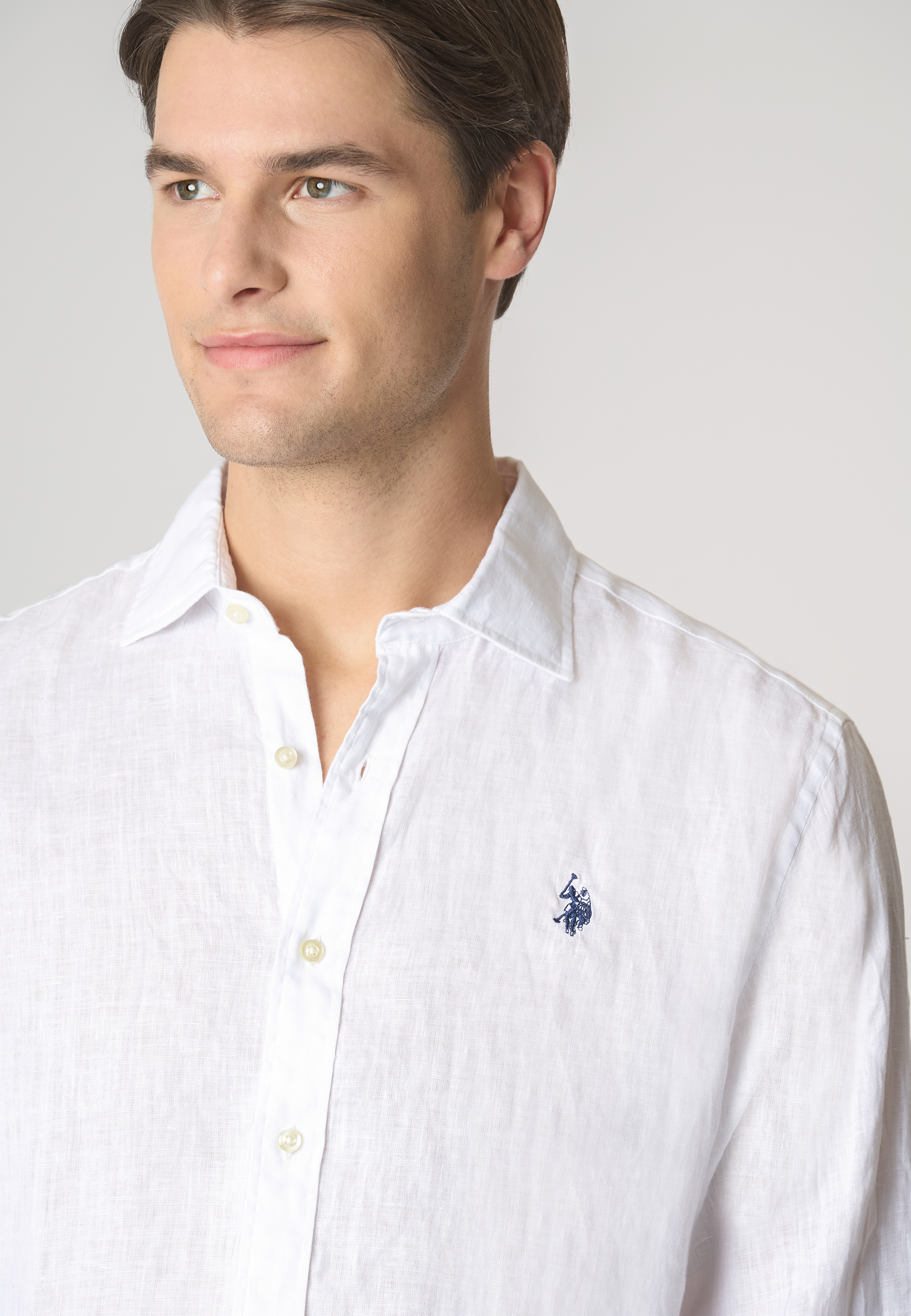Camicia in lino chambray slim fit con logo