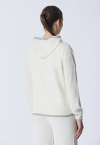 Maglia con cappuccio misto lana merino riciclata