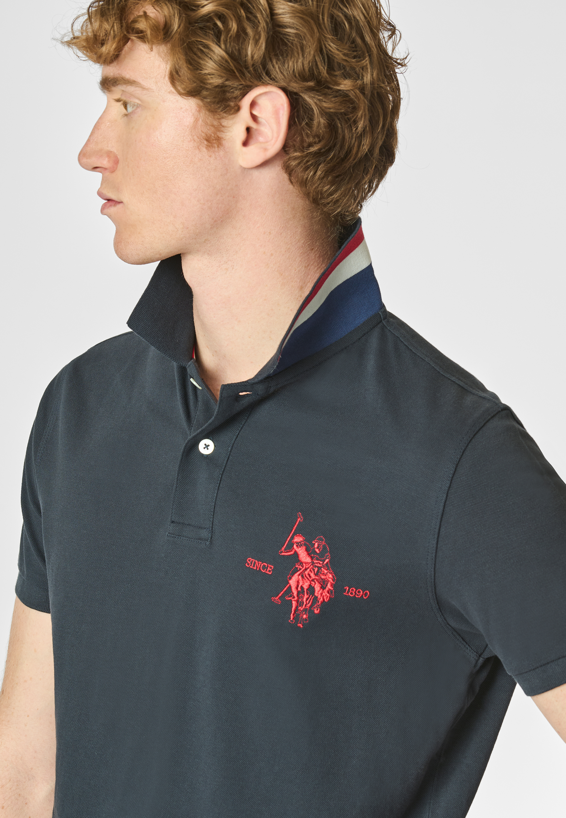 Polo shirt a maniche corte in cotone piquet con logo e sottocolletto colorato