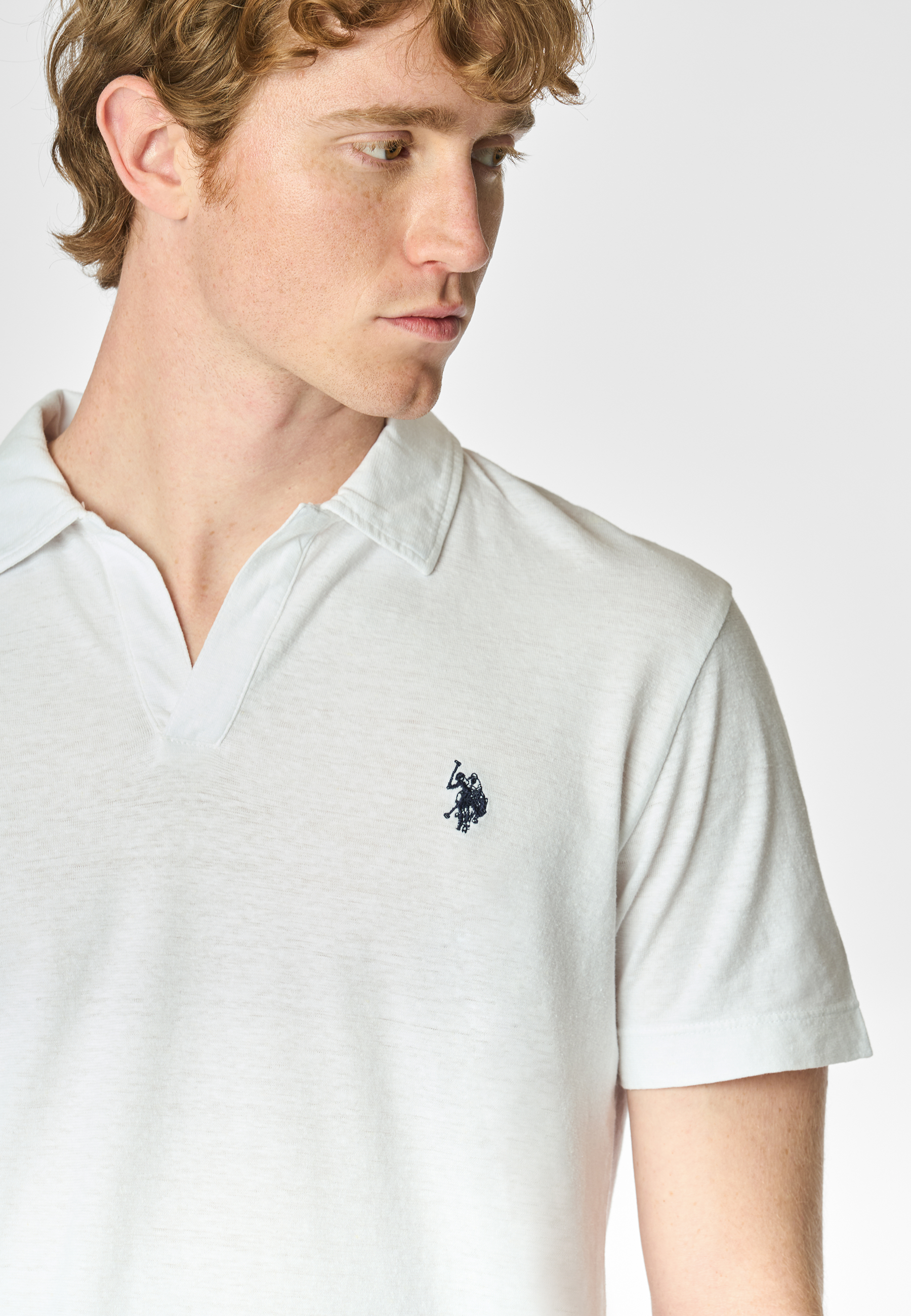 Polo a maniche corte in misto canapa e cotone organico con logo