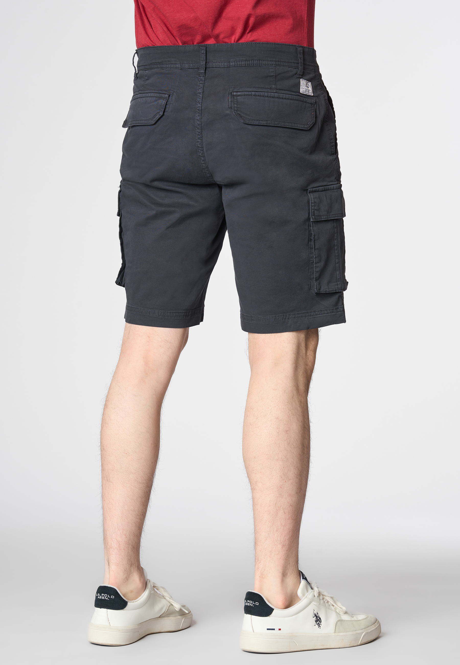 Pantaloni corti cargo in cotone twill stretch