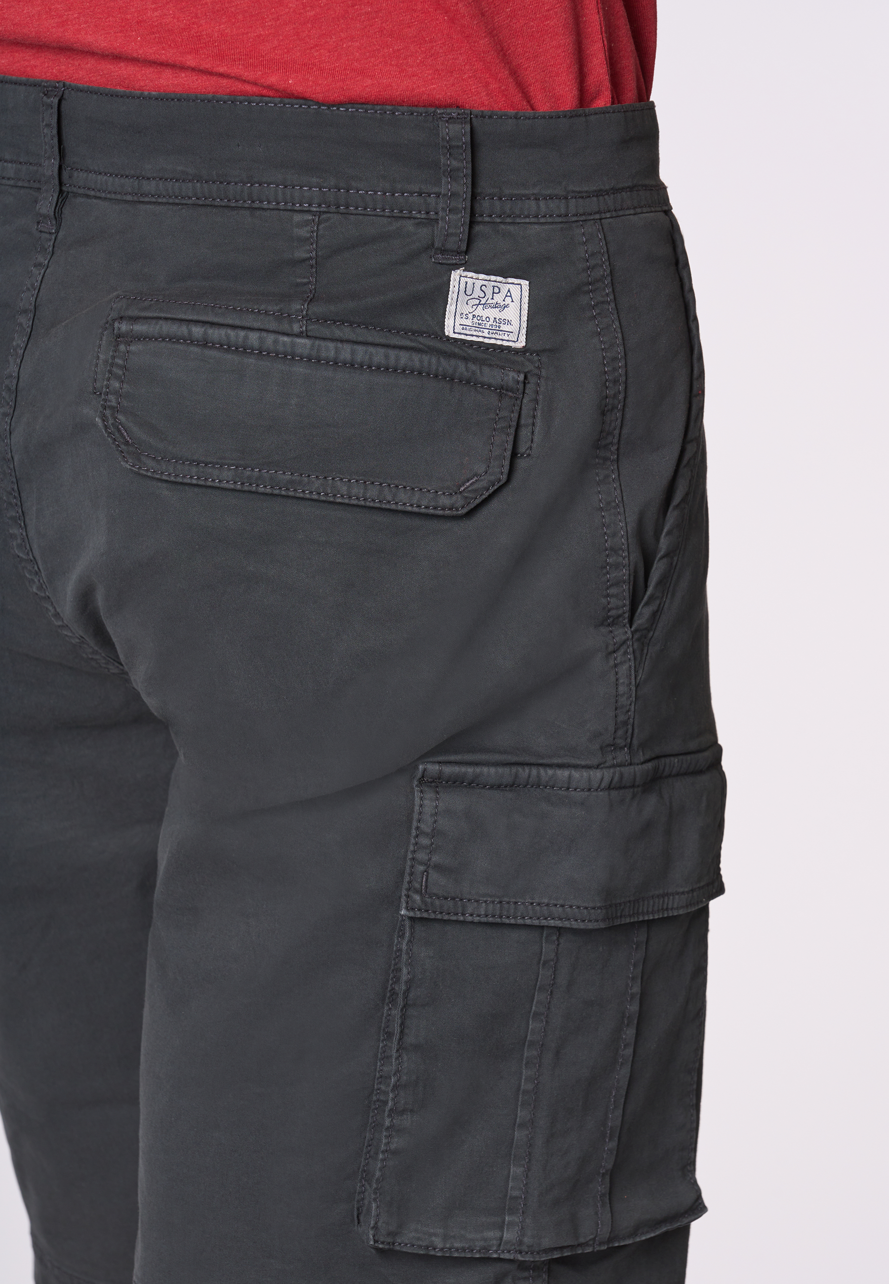 Pantaloni corti cargo in cotone twill stretch