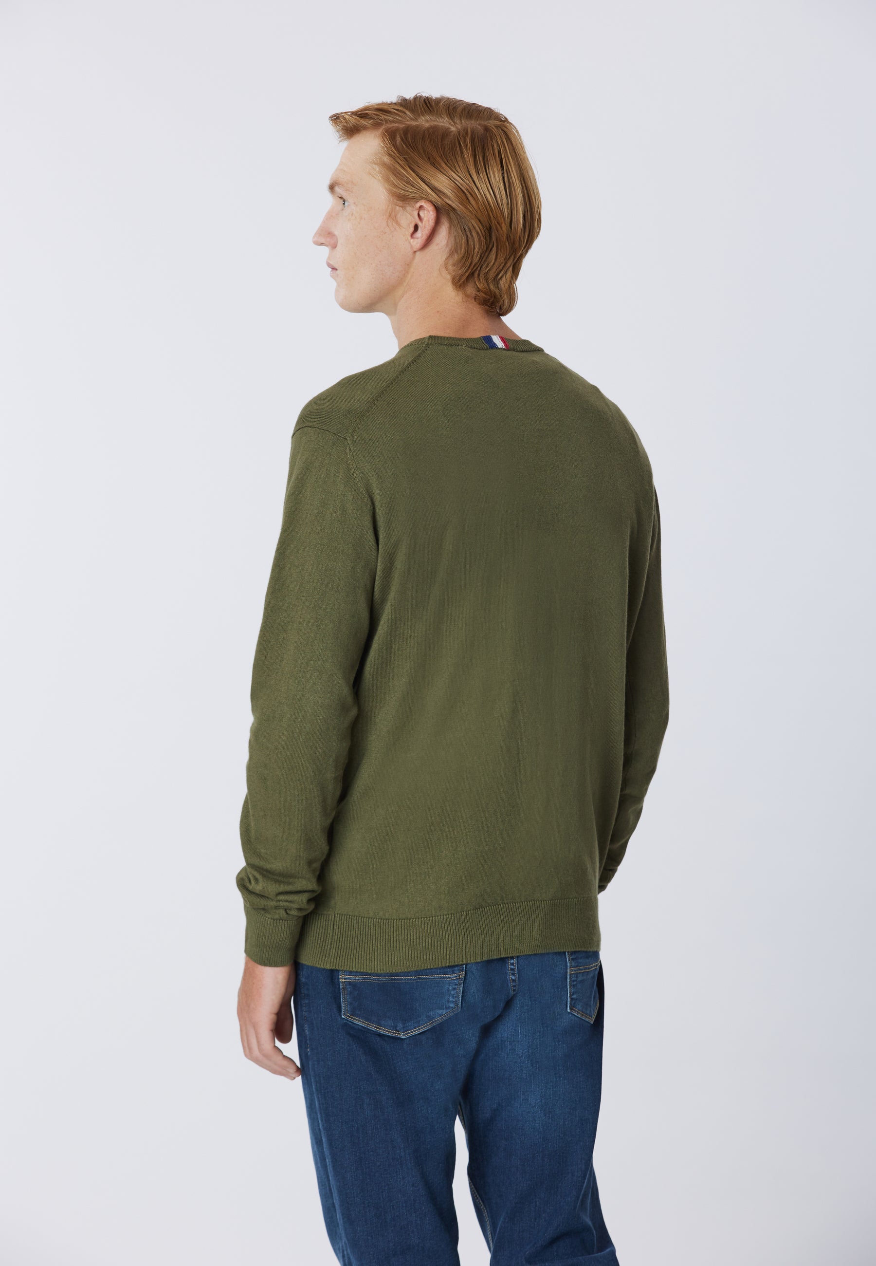 Maglia girocollo  misto lana e viscosa